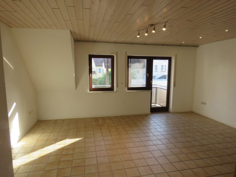 3-Zimmer-Wohnung Hattersheim – Wohnzimmer