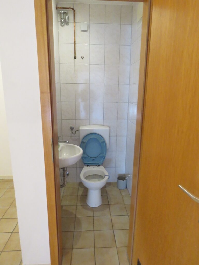 3-Zimmer-Wohnung Hattersheim – Gäste-WC