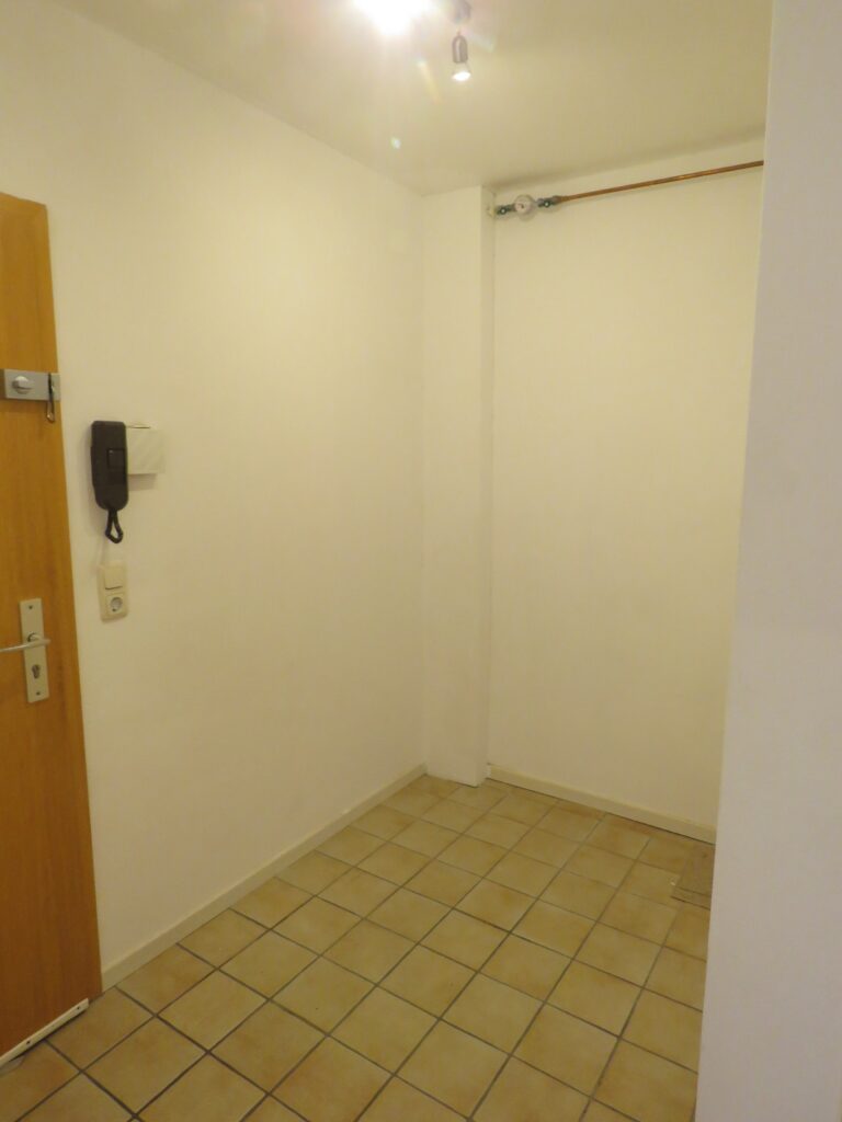 3-Zimmer-Wohnung Hattersheim – Eingangsbereich