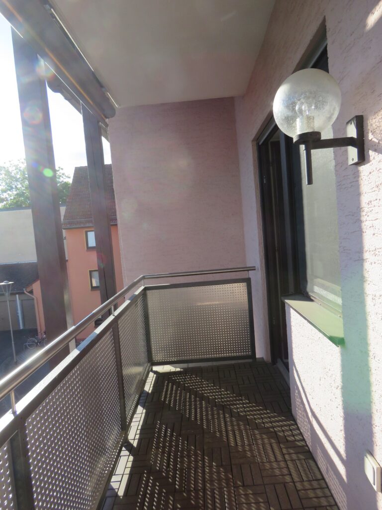 3-Zimmer-Wohnung Hattersheim – Balkon